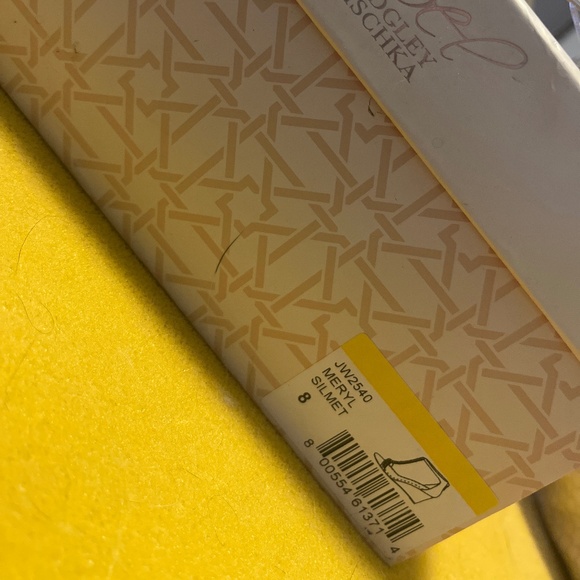 Bartley Mischa jewel shoes - Picture 7 of 7